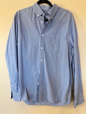 Banana Republic Light Blue Button-Down Dress Shirt